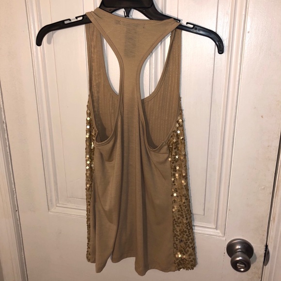 SALE! 🛑 Grass Collection Sequined Tank Top - Picture 5 of 5